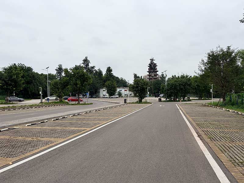 停车场