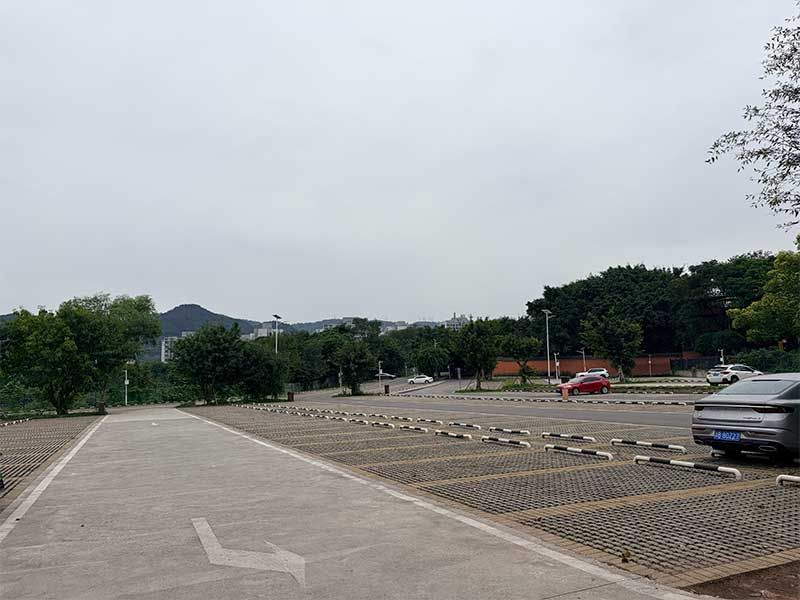 停车场